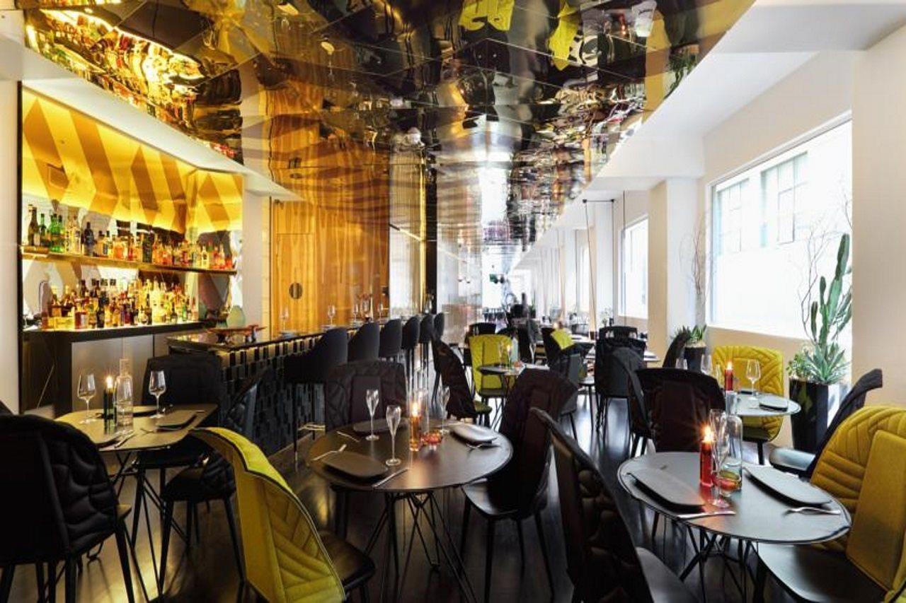 Adelphi Hotel Мелбърн Екстериор снимка Restaurant 1728